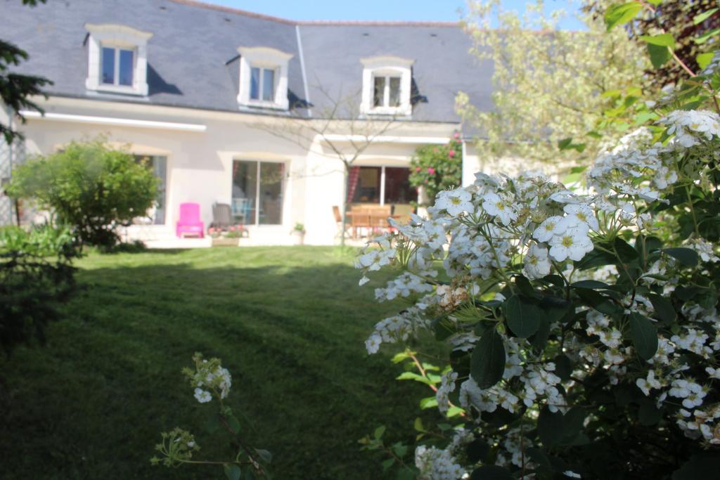Le Clos Des Roses Saint-Regle Bagian luar foto